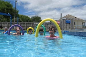 Aquacise at the Te Kuiti Swimming Pool (2)