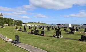 Mokau_cemetery