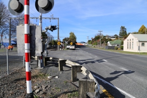 Road repairs - Ward Street level crossing